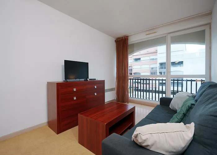 Saint Clair N312 2p4 Apartment